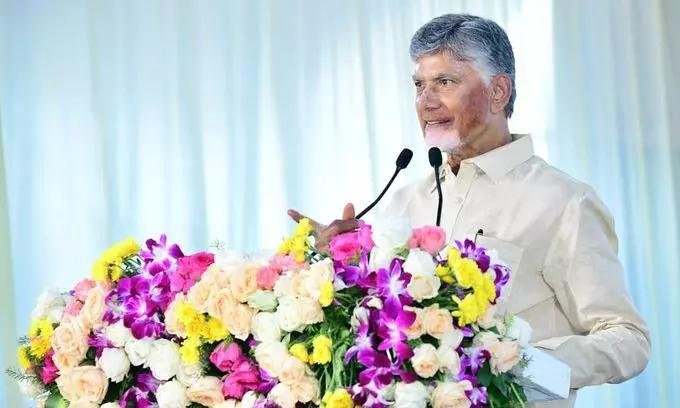 “ఉద్యోగాల కోసం హైదరాబాద్‌ అవసరం లేదు” – ఉత్తరాంధ్ర అభివృద్ధిపై సీఎం చంద్రబాబు భారీ ప్రకటనలు…